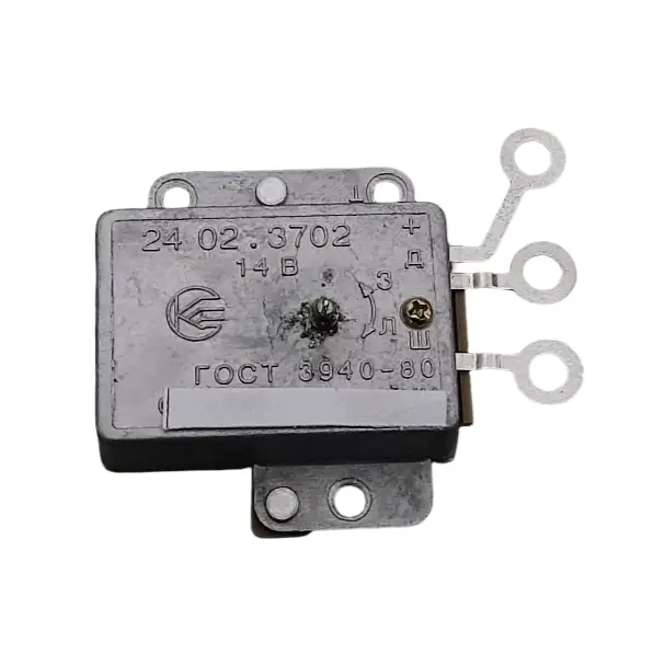 Regulating relay 14 V