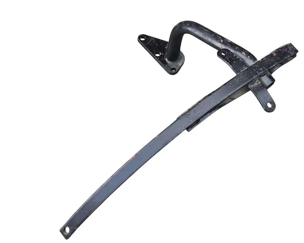 Front fender bracket R-h