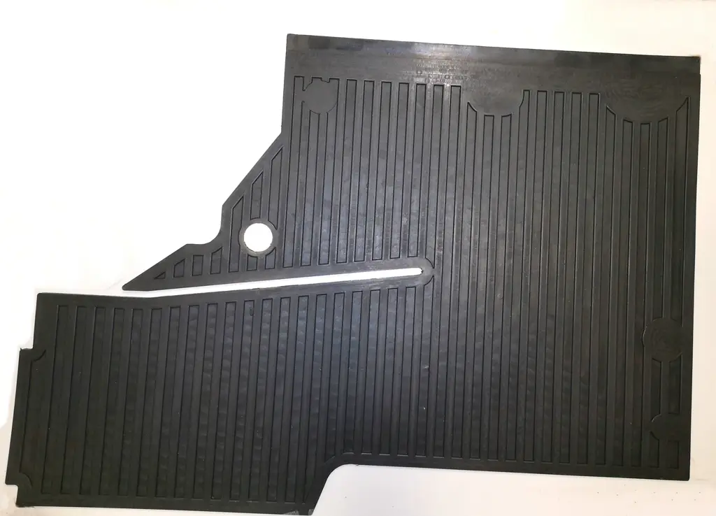 Floor mat L-h