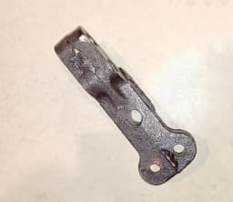 Shackle
