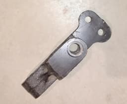 Shackle