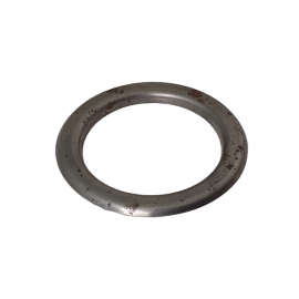 Oil deflector