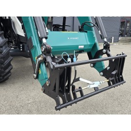 AUPAX P4110 with Hydramet Xtreme 2 front loader
