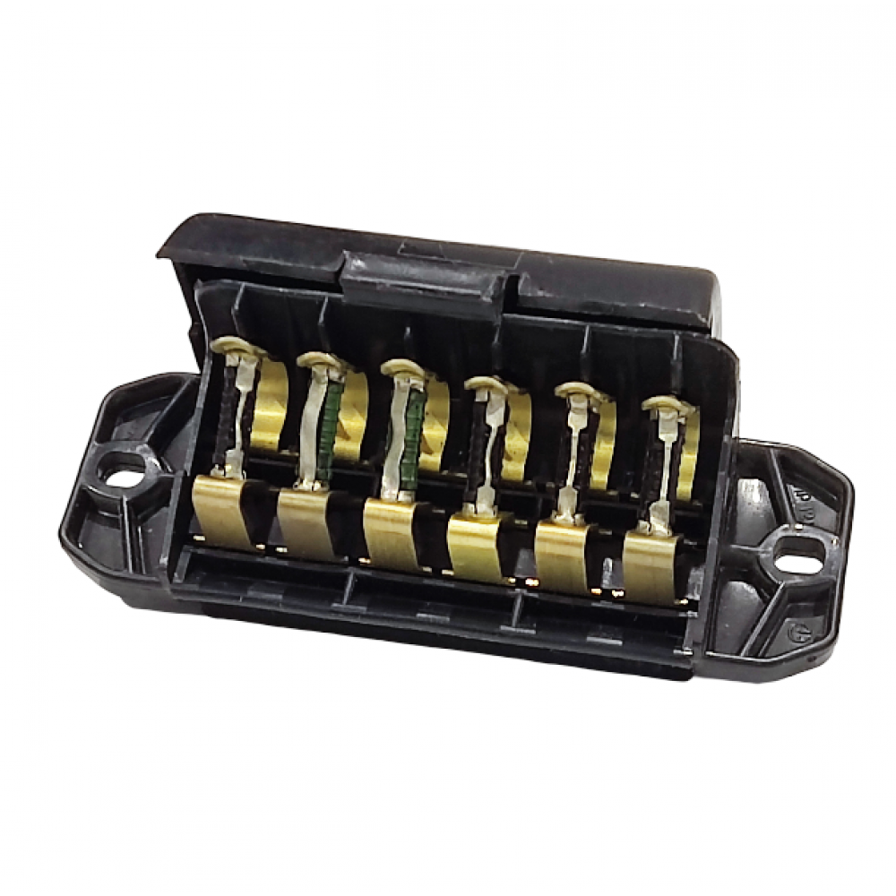 Блок предохранителей