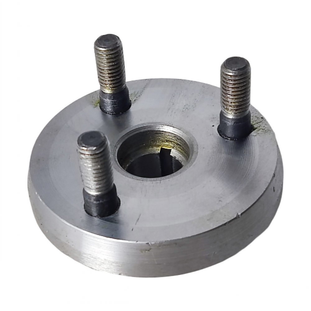 Фланец со шпильками