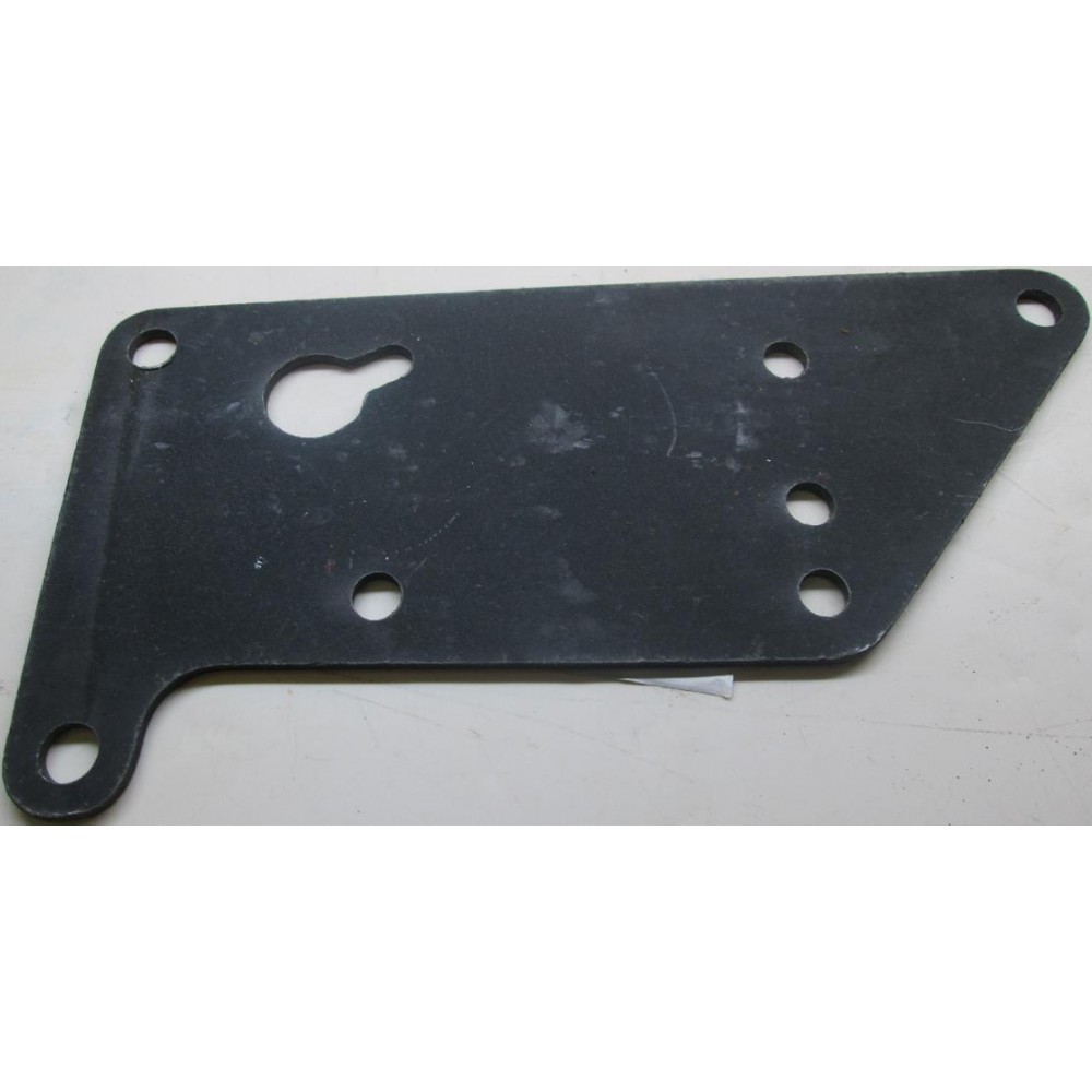 Bracket Bracket