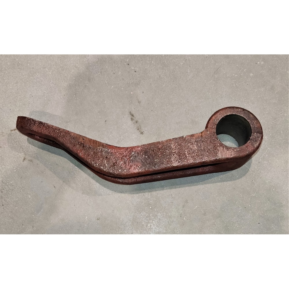 Kronšteinas apatinės ašies MTZ-1025